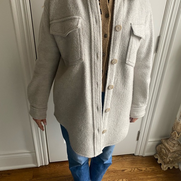 The Ganna aritzia shacket - Picture 6 of 6